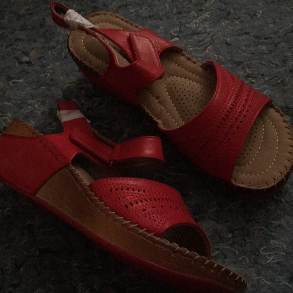 Lady Godiva Women’s Ankle Strap Wedge Sandals Red